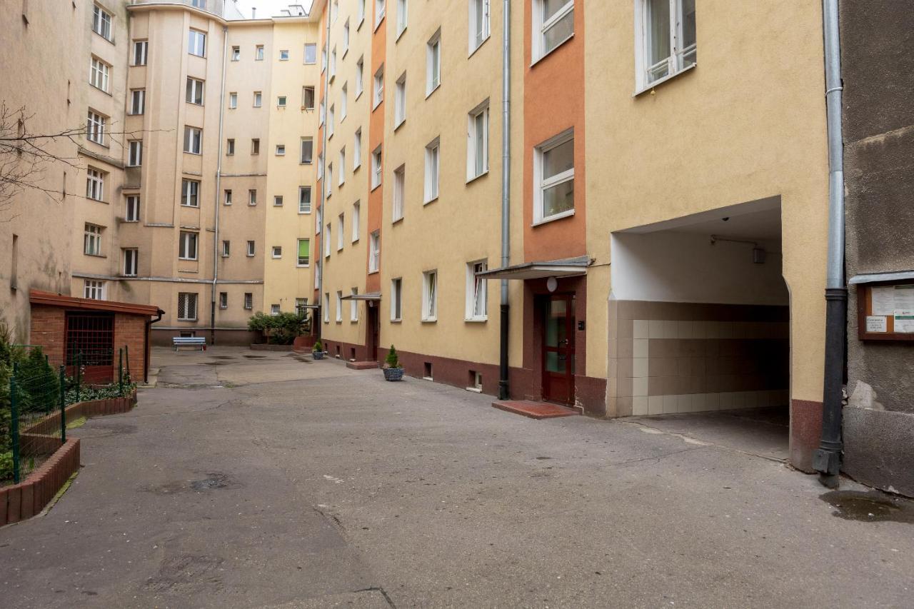 Grojecka Stara Ochota Apartment Βαρσοβία Εξωτερικό φωτογραφία
